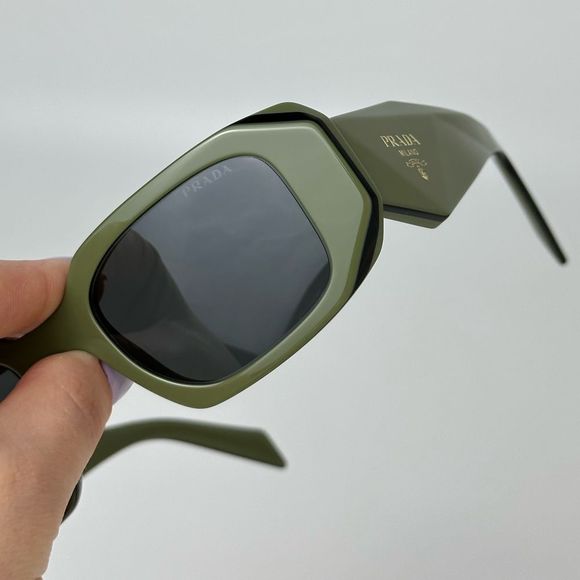 COPY - BRAND NEW PRADA PR17WS 13N5S0 Sage Black Dark Grey Unisex Sunglasses - Picture 7 of 12